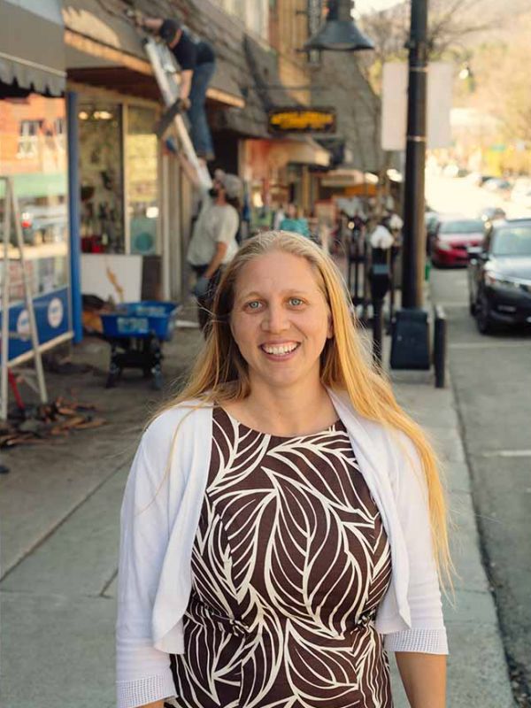 Laura Beach Byrch, M.Div. ’11, Boone UMC