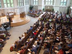 Dean Richard Hays addressed students during Orientation.