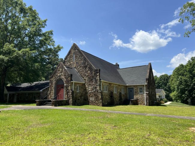 Exterior of Union Grove UMC